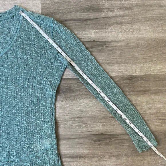 Free People Ocean Air Hacci Tunic Knit Sweater Top Seafoam Moss Small - Picture 10 of 14